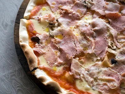 Pizza Schinken